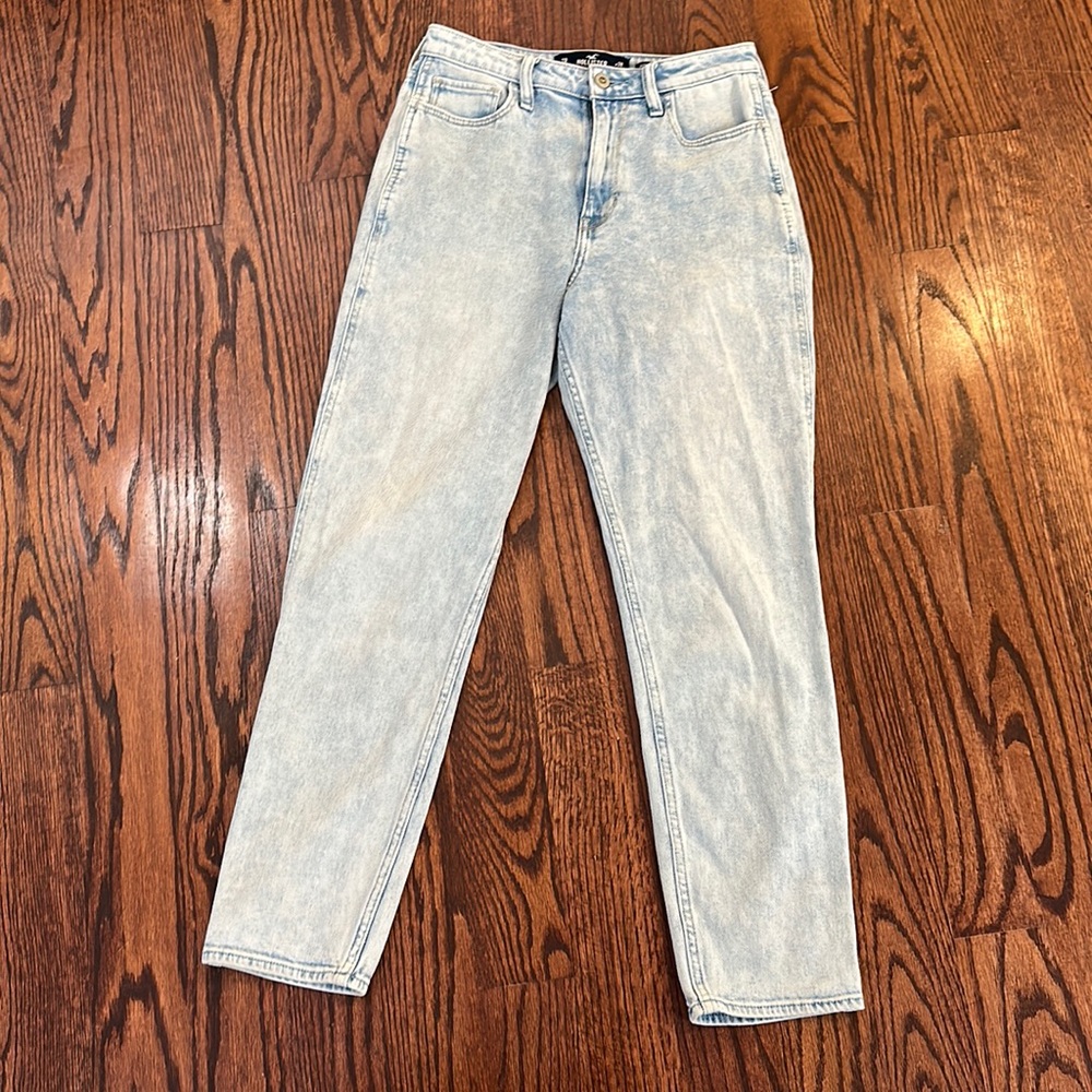 Hollister mom jeans